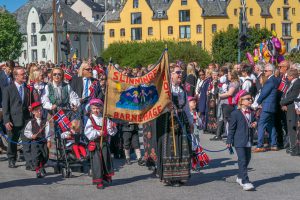 Norwegians celebrate the 17th May.