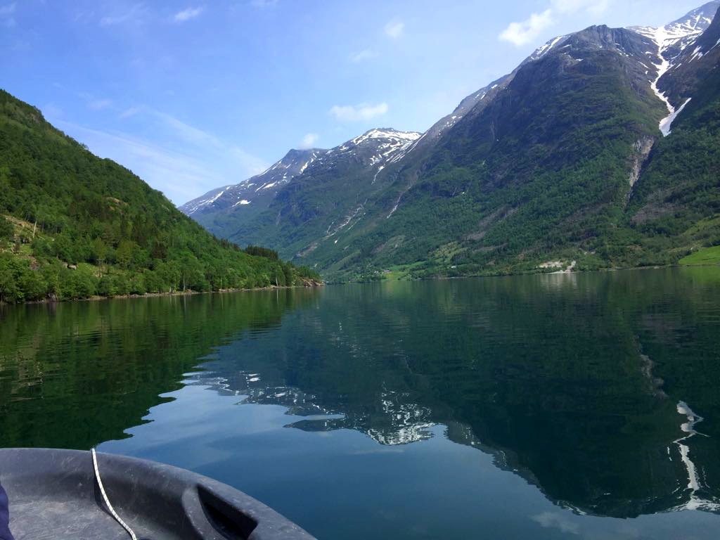 Oldevatn Camping: Your Gateway to the Norwegian Fjords