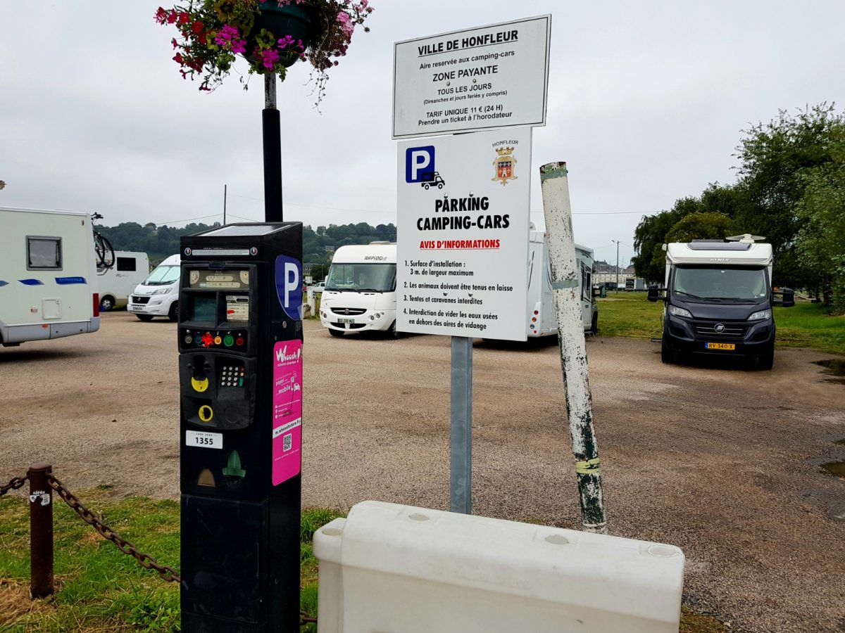 Honfleur motorhome Aire heaven or hell? Home on Wheels Motorhome Blog