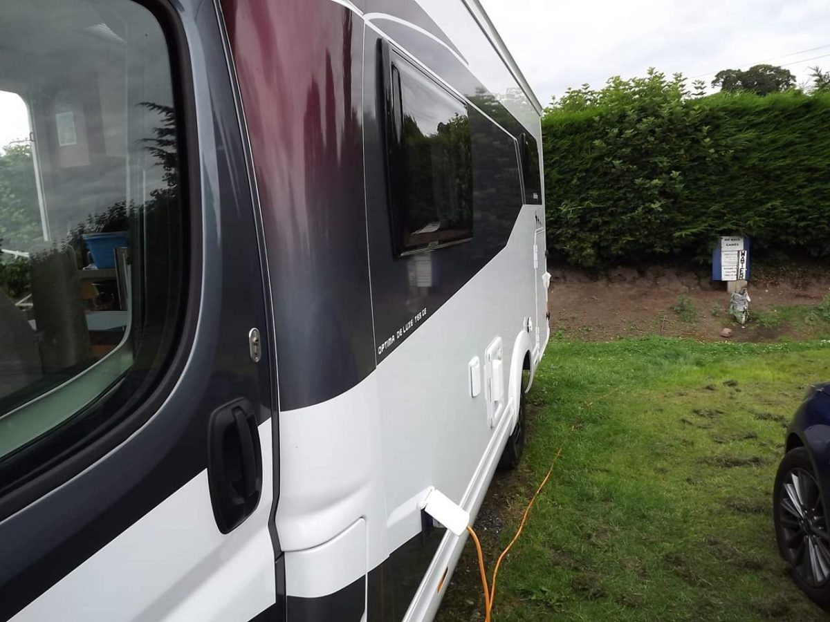 How to wash a motorhome in 6 hours. Home on Wheels Motorhome Blog