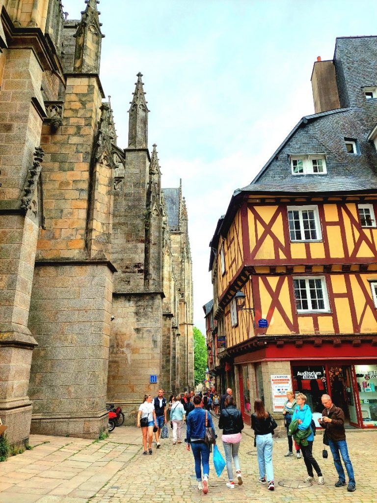 HistoricVannes on a motorhome tour of Brittany